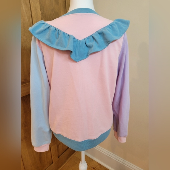 Karlie ruffle sweatshirt - Picture 5 of 5